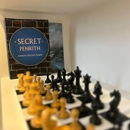 The Burrow, Gateway To The Lakes * 彭里斯